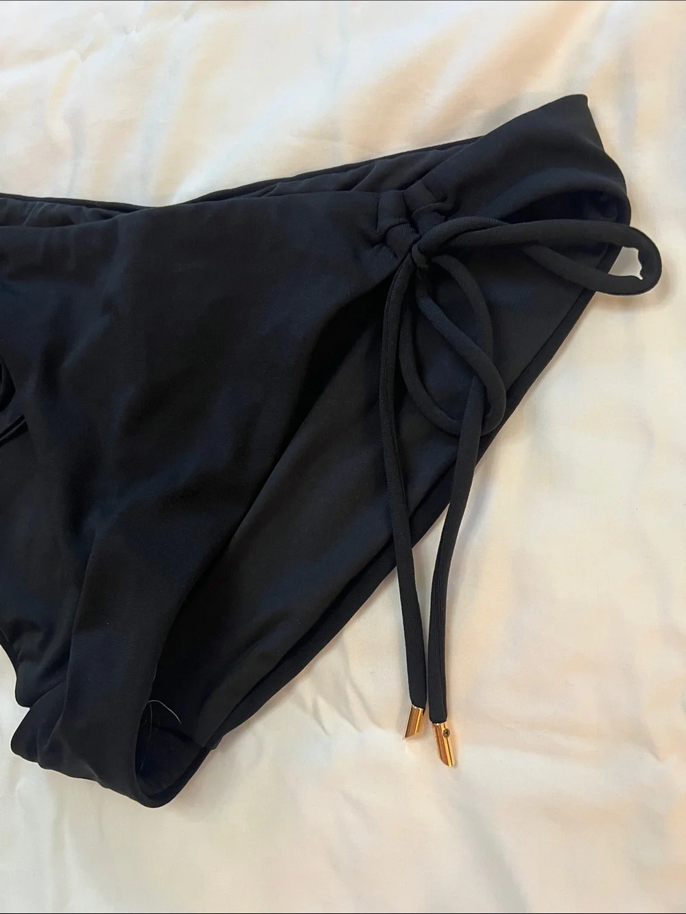 NEW Robin Piccone Aubrey Loop Tie Side Bikini Bottom Black Style 221763 Small